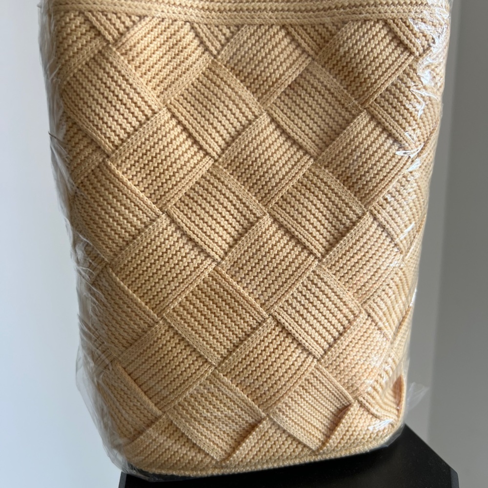 BEMBIEN Sand Bonita Bucket Bag - Picture 3 of 4